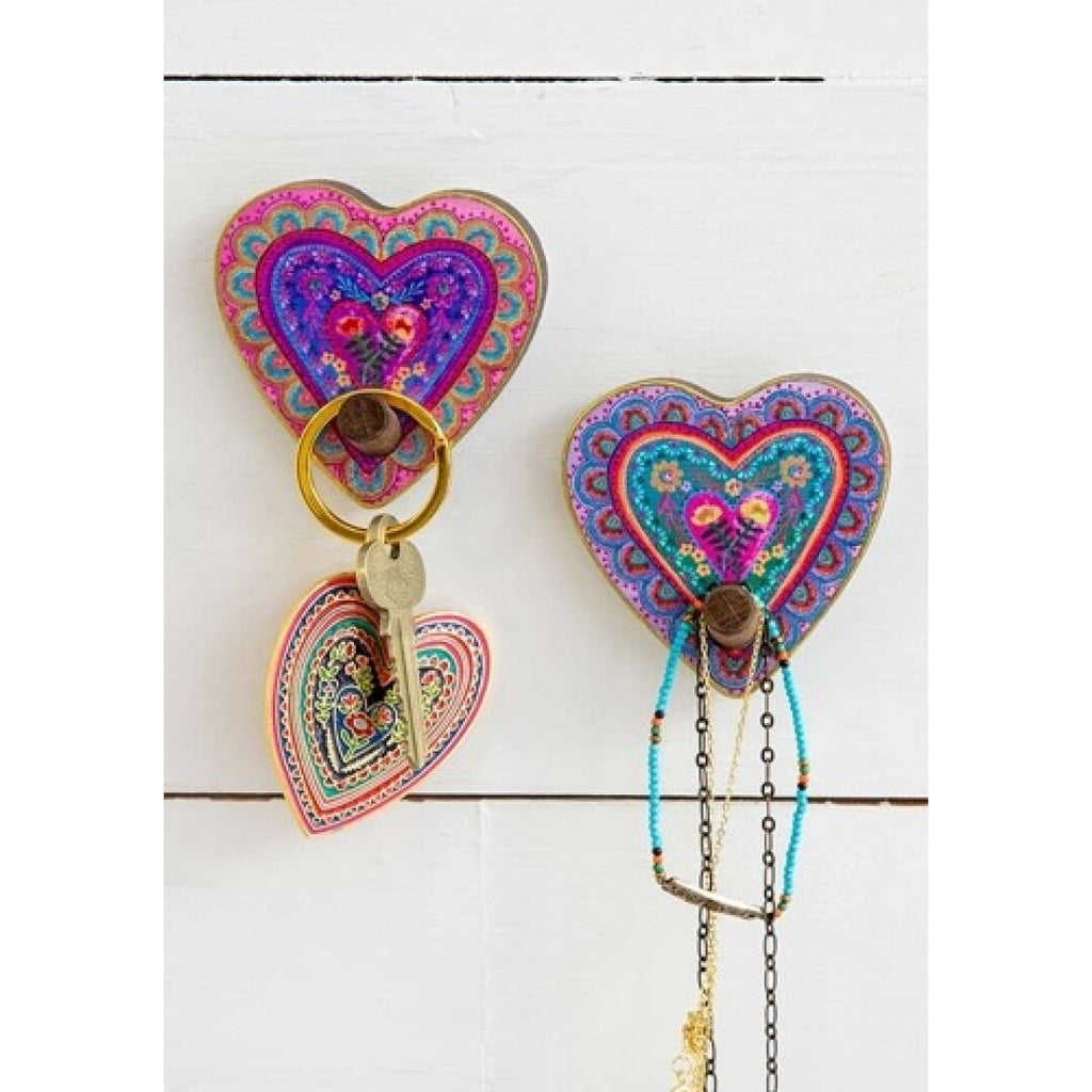 SUPORTES MADEIRA FORMATO CORAÇÃO