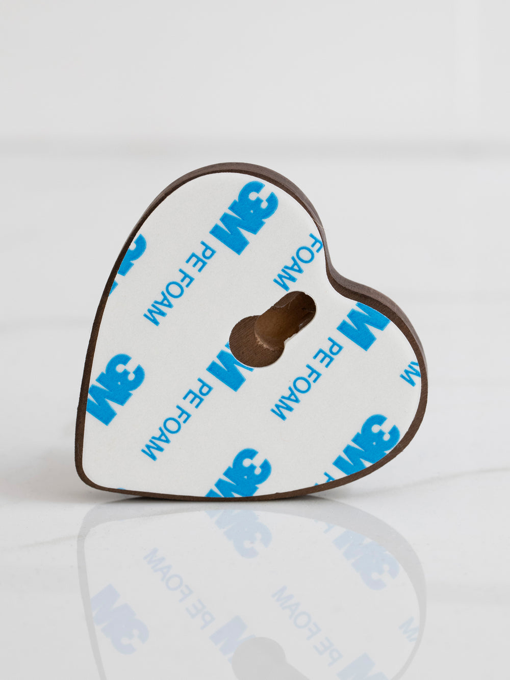 SUPORTES MADEIRA FORMATO CORAÇÃO