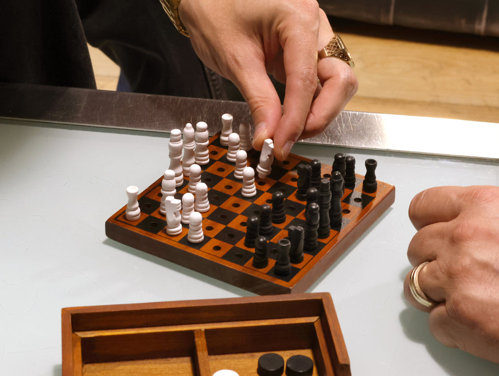 JOGO CHECKMATE - XADREZ E DAMAS DE VIAGEM