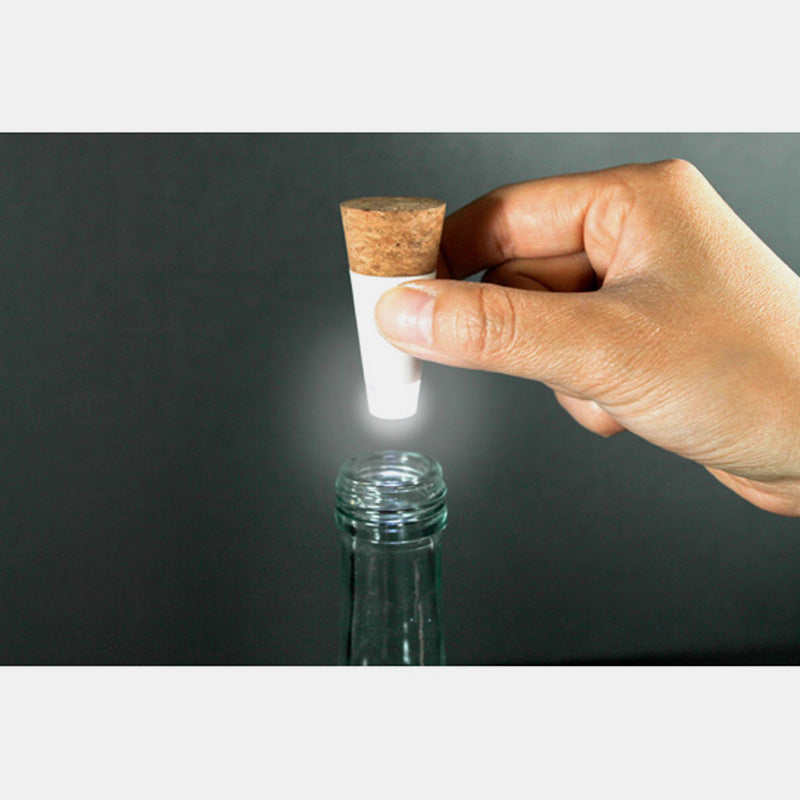 ROLHA COM LUZ LED RECARREGÁVEL